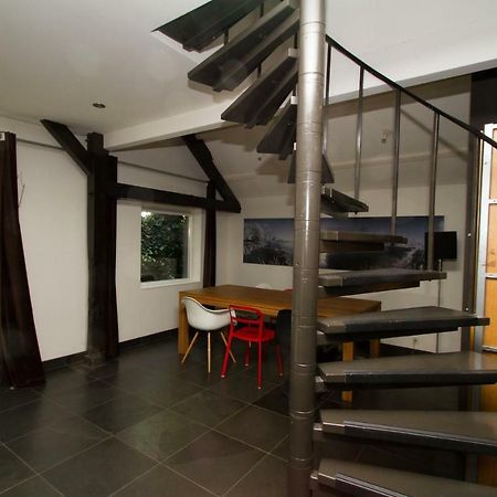 Hannahhoeve Private House With Wifi And Free Parking For 1 Car Веесп Екстериор снимка